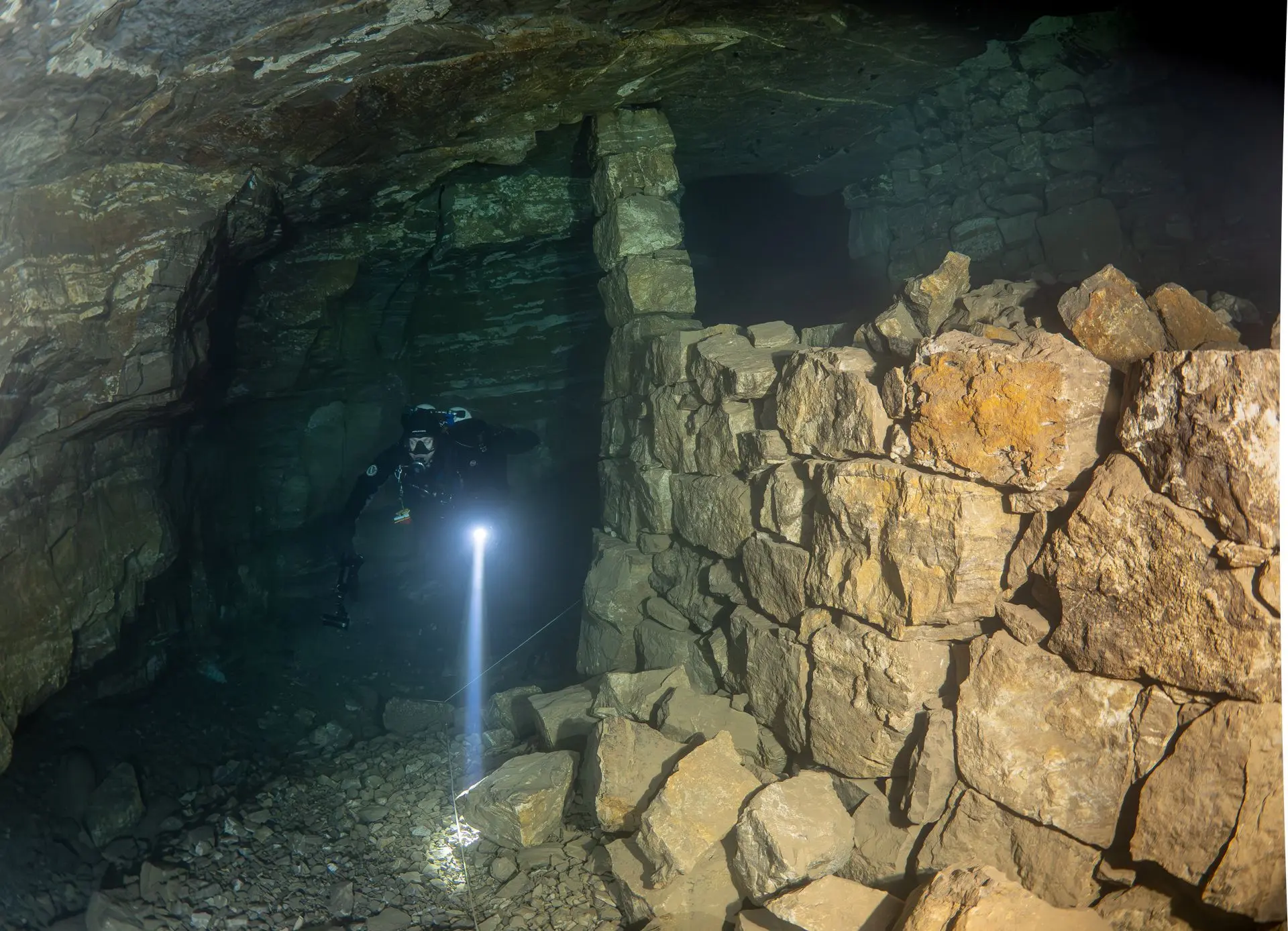 holme bank chert mine diving